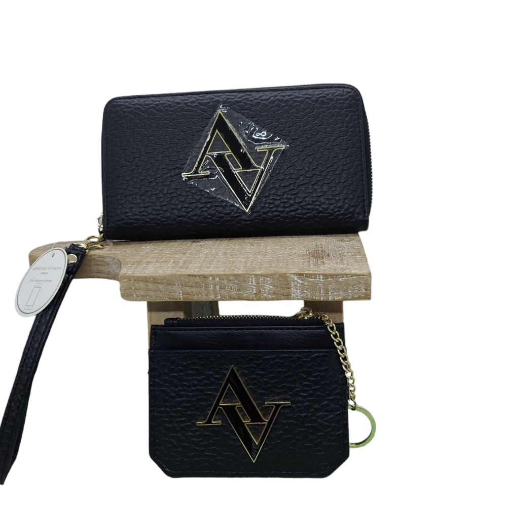 Adrienne Vittadini Studio Black Wristlet Wallet and Key Chain Card Holder NWOT